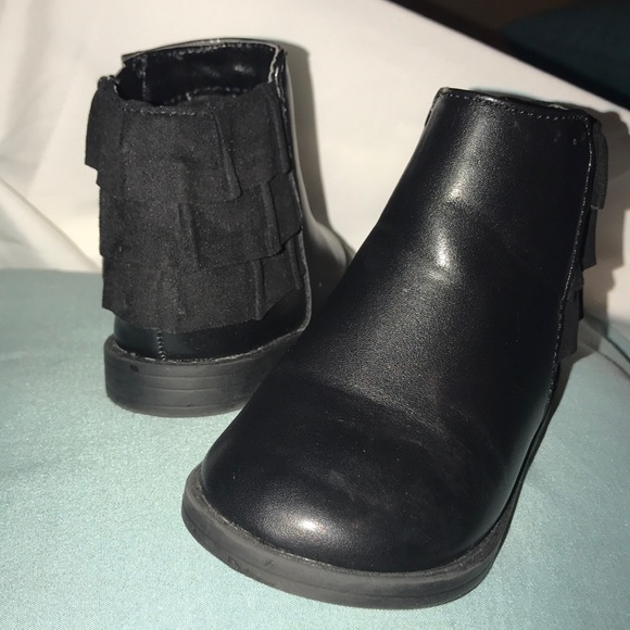 New Girls Black Boots - Picture 7 of 8